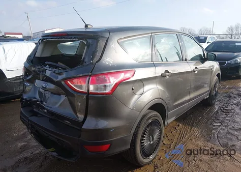 2016 Ford Escape S из США, поврежденный, VIN 1FMCU0F76GUA99833